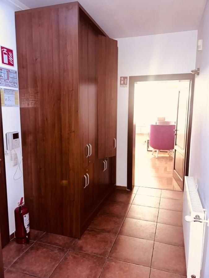 Zero comision, 60mp birou in imobil cochet, Piata Victoriei, 3' metrou - Poză 9