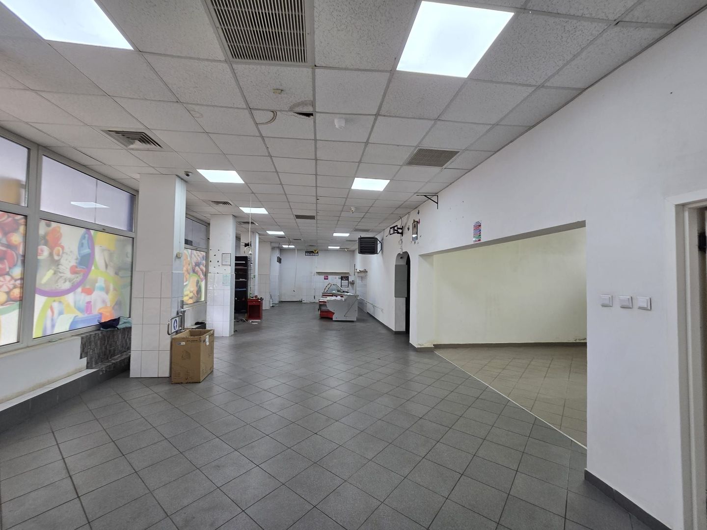 Spatiu comercial in inima cartierului Cornisa - Poză 17
