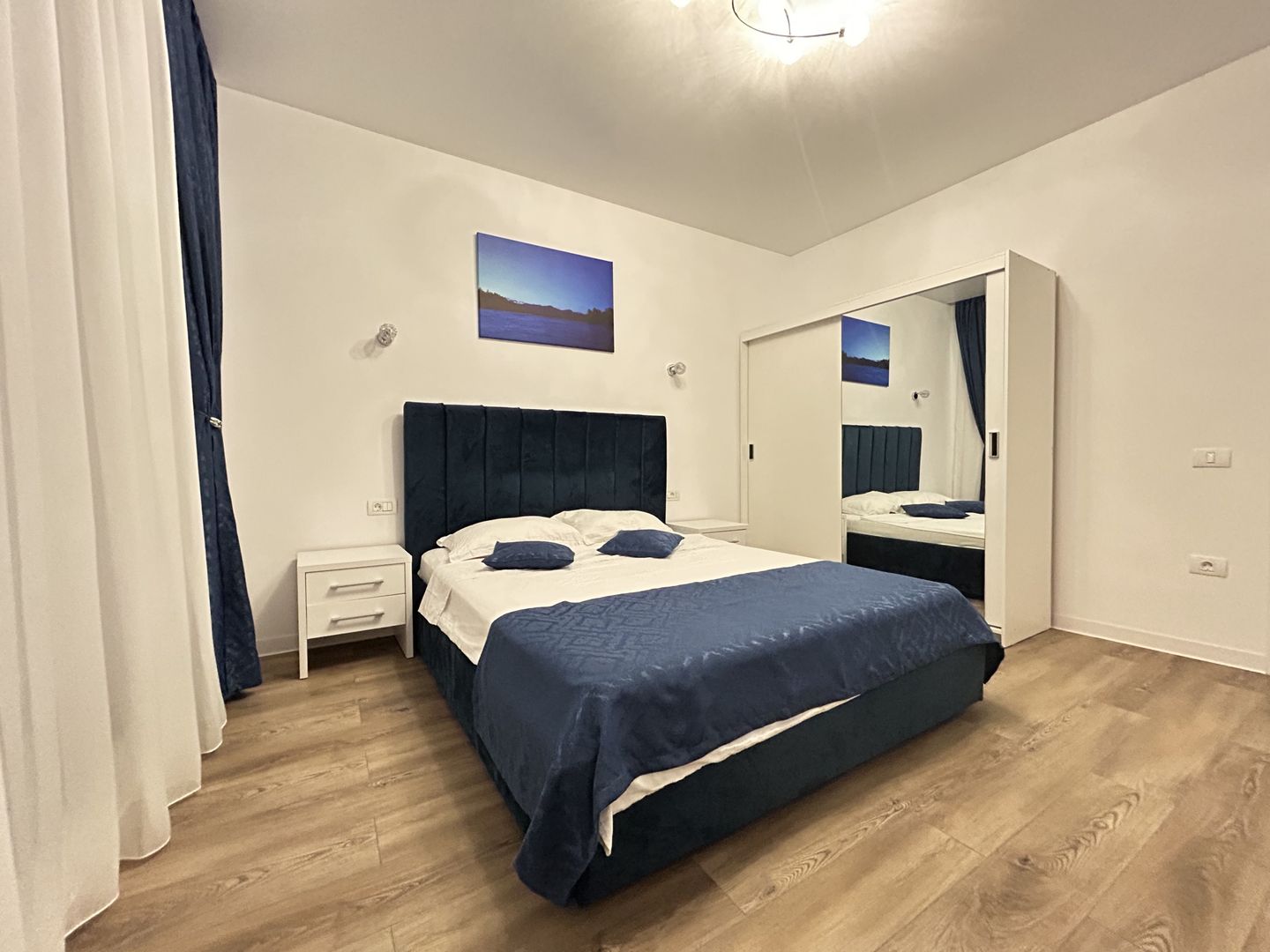 Apartament 2 camere Mamaia Nord vedere la mare - Poză 4