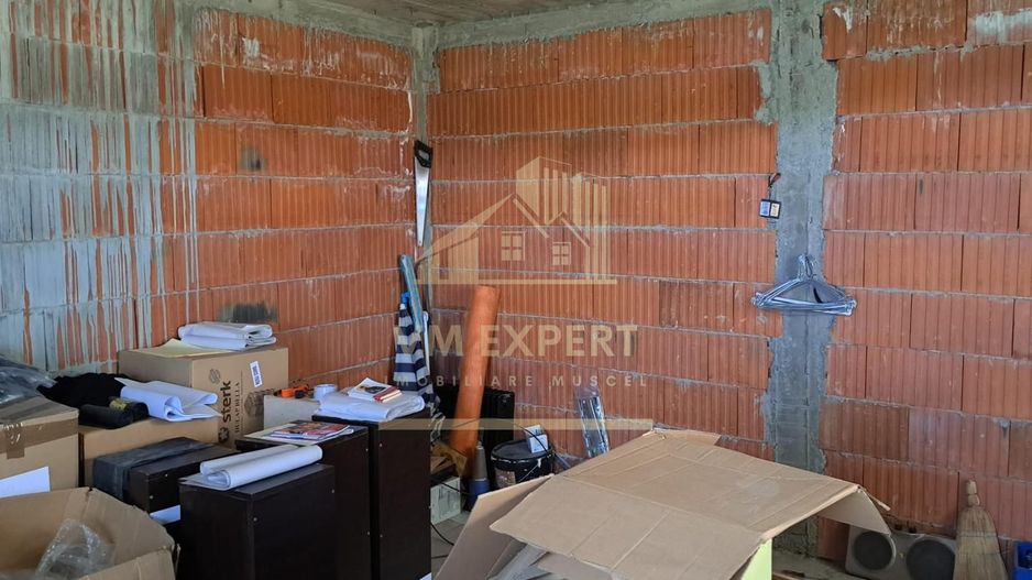 VILA 4 CAMERE, TEREN 787 MP, PISCANI, ARGES - Poză 7