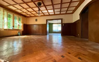Apartament la casa 4 camere 4 bai 219.5 mp utili si garaj zona Central - Poză 11