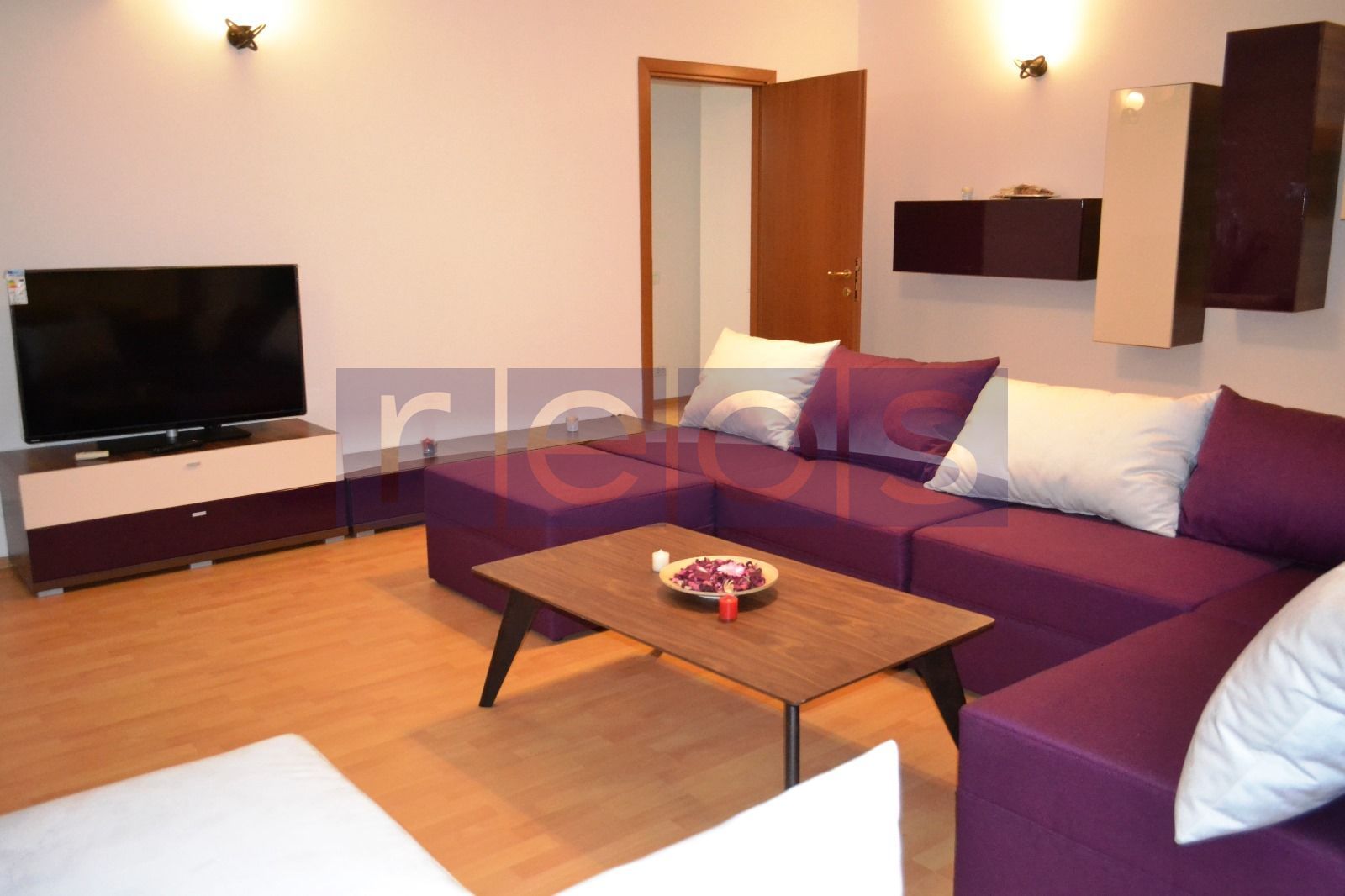 DE VÂNZARE APARTAMENT 3 CAMERE CENTRAL PARK - ZONA STEFAN CEL MARE - Poză 6