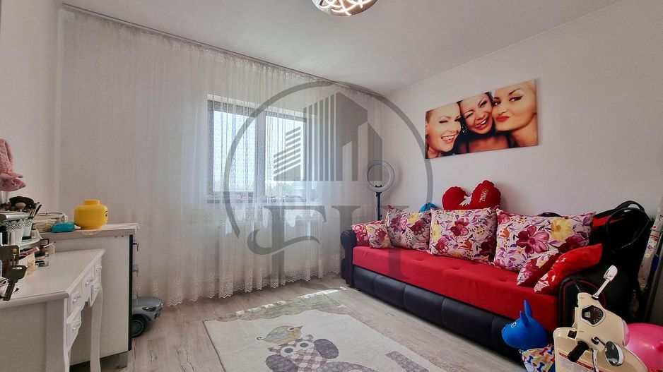 VANDUT/ SOLD - Casa / Vila de vanzare Valu lui Traian - Poză 16