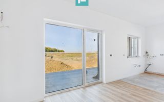 Casă modernă pe parter în Giarmata - Poză 2