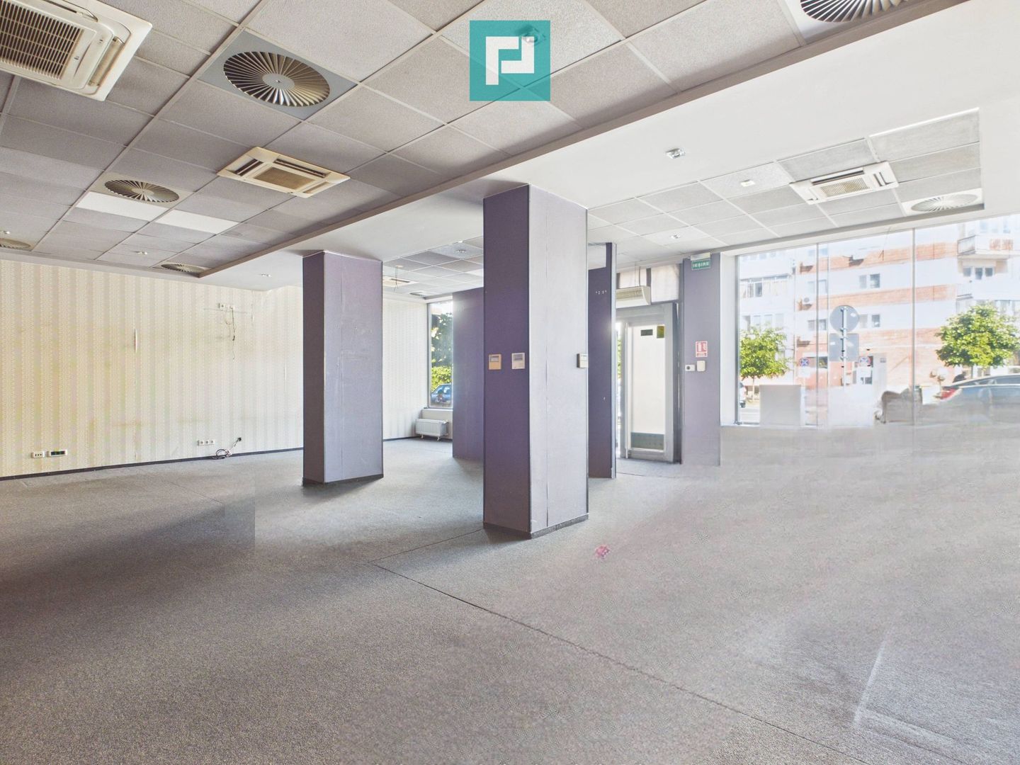 Spațiu  Comercial Zona Soarelui Bulevardul Sudului - Poză 4