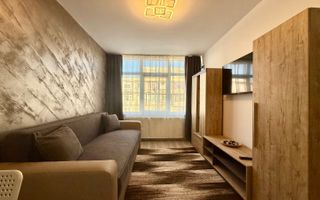 Garsoniera decomandata, etaj intermediar - Zona Tractorul, Coresi - Poză 2