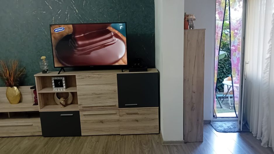 Spitalul Judetean | 3 Camere | Renovat-Mobilat-Utilat | Gradina - Poză 3