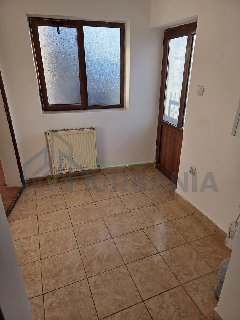 Casă cu 3 dormitoare în Dancu, Holboca. Curte utilă, acte în regulă. - Poză 7