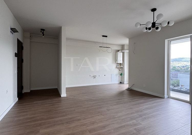 2 camere, etaj retras, orientare sudică – Florești aproape de Cluj. - Poză 1