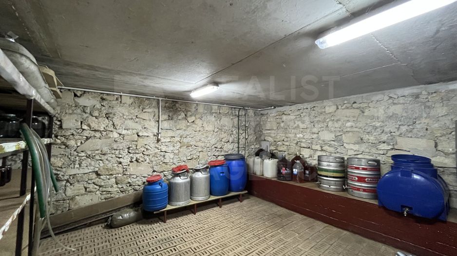 Vânzare, casă, 2 nivele, 6 camere, str. Primăverii, Budești - Poză 21