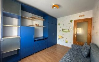 3 camere zona Lunei , 2 bai , centrala proprie - Poză 3