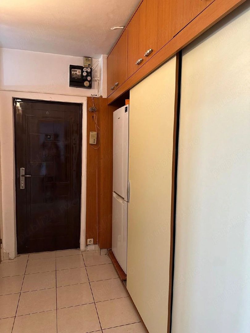 Garsoniera decomandata, 2 min metrou, 36 mp, balcon inchis - Poză 3