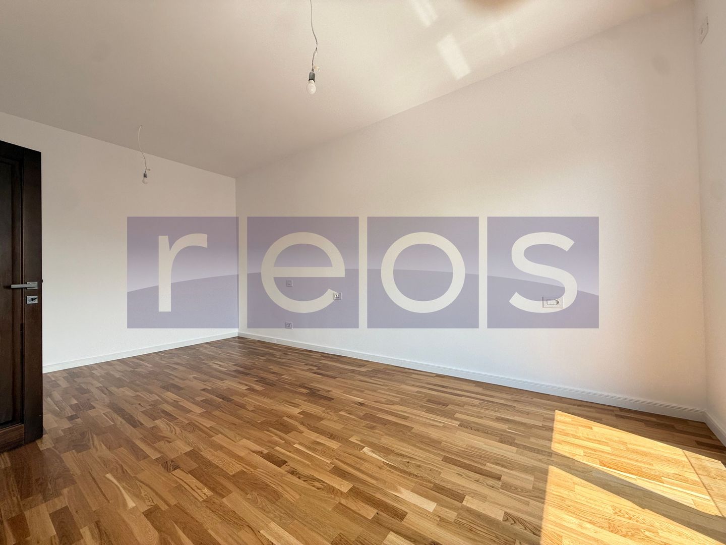 VÂNZARE VILĂ | ZONA OZANA | 5 CAMERE | ÎNCĂLZIRE ÎN PARDOSEALĂ - Poză 15