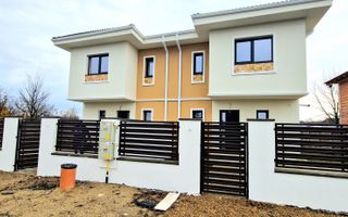 Duplex de vanzare cu 4 camere,2 bai,250 mp teren-Mosnita Veche zona Centrala. - Poză 17