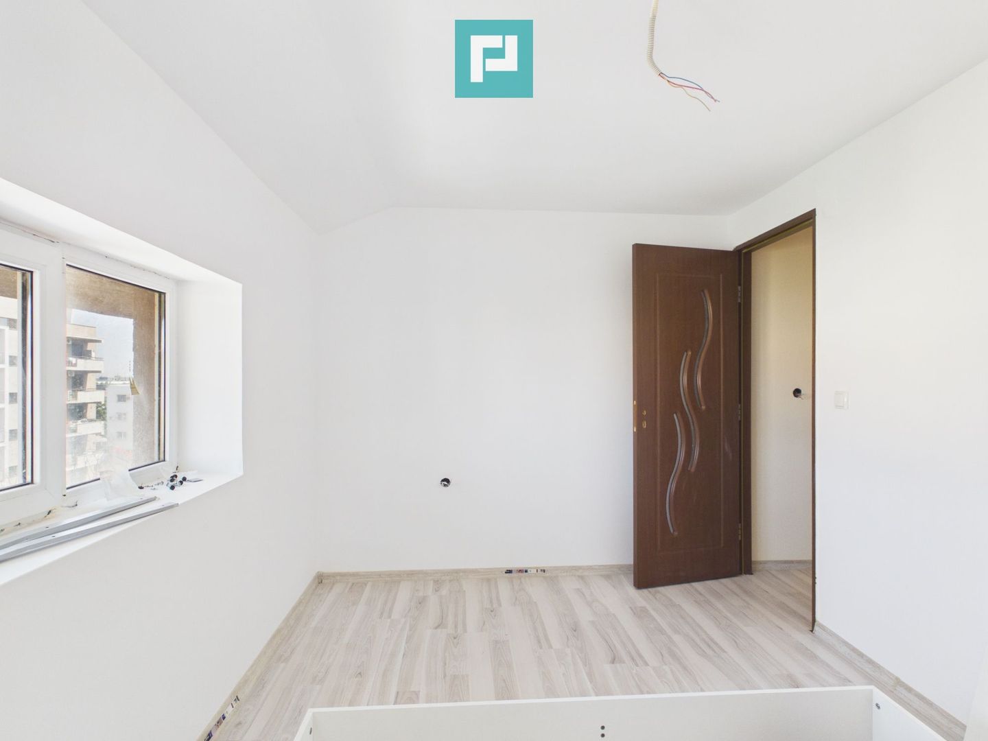 Apartament 2 camere + pod, 78 mpu, Buziașului - Poză 5