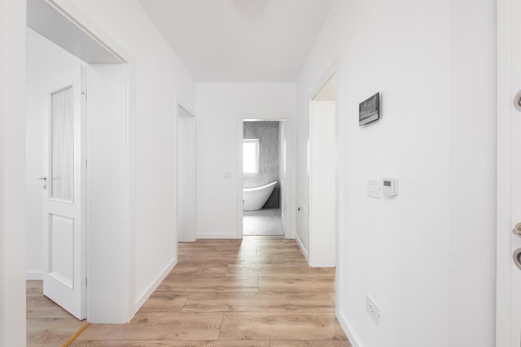 Apartament lux 2 camere mobilat și utilat - Poză 5