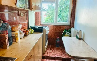Apartament 2 camere| Etaj 4/4| Necesită renovare| Anvelopat| Parcare - Poză 12