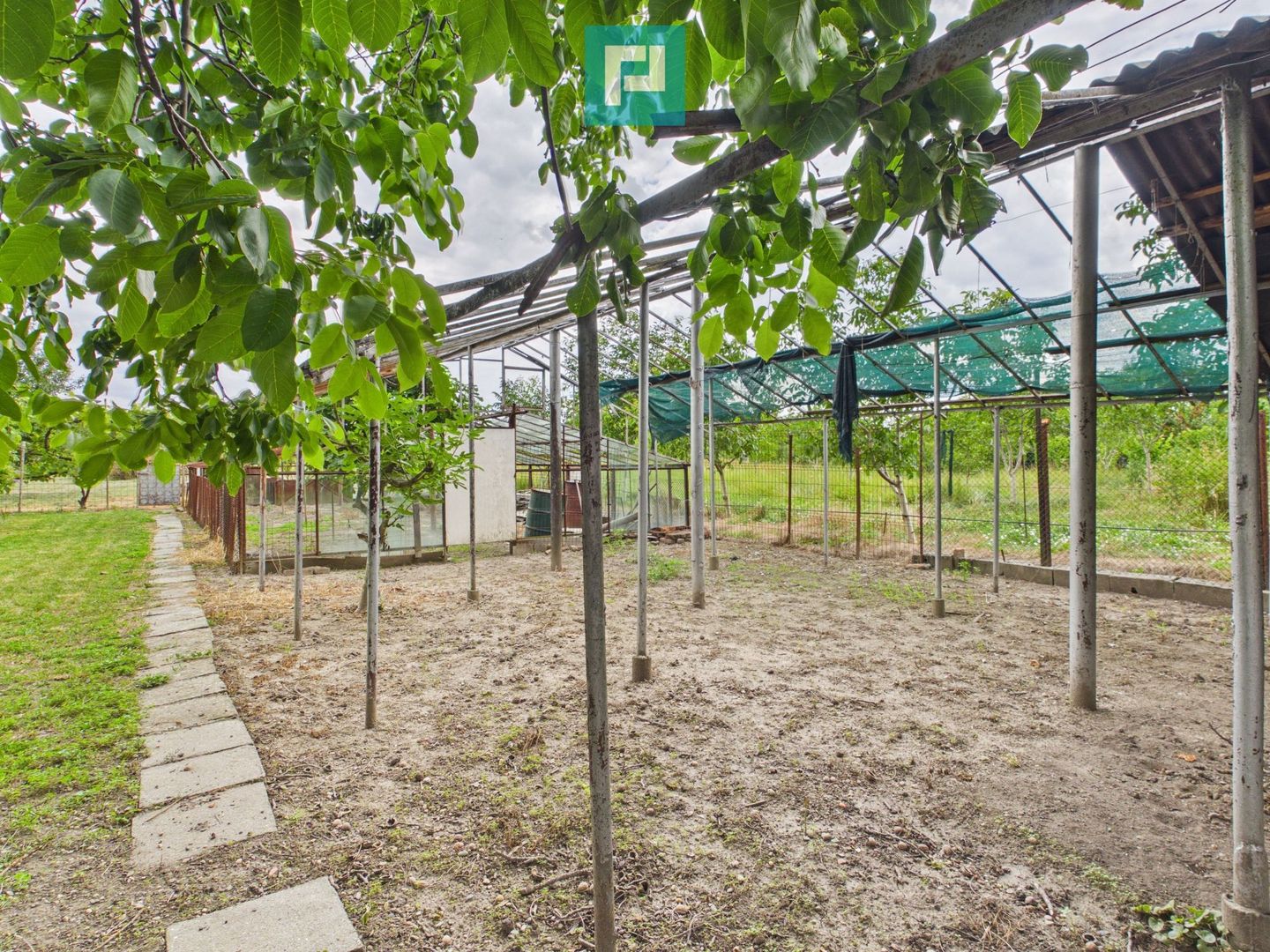 Casă + 2.877 mp teren în Timișoara - Poză 21