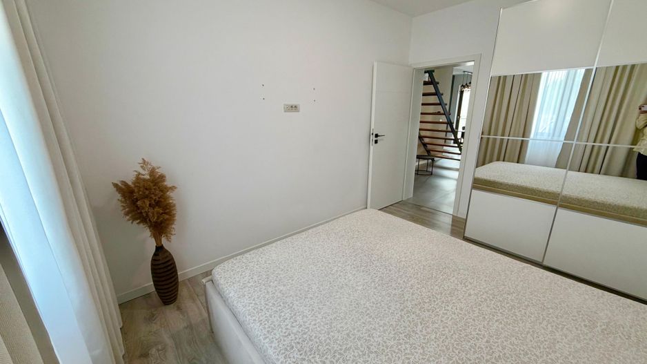 Casă tip duplex - 4camere - mobilata si utilata - Zona Est - Timisoara - Poză 10