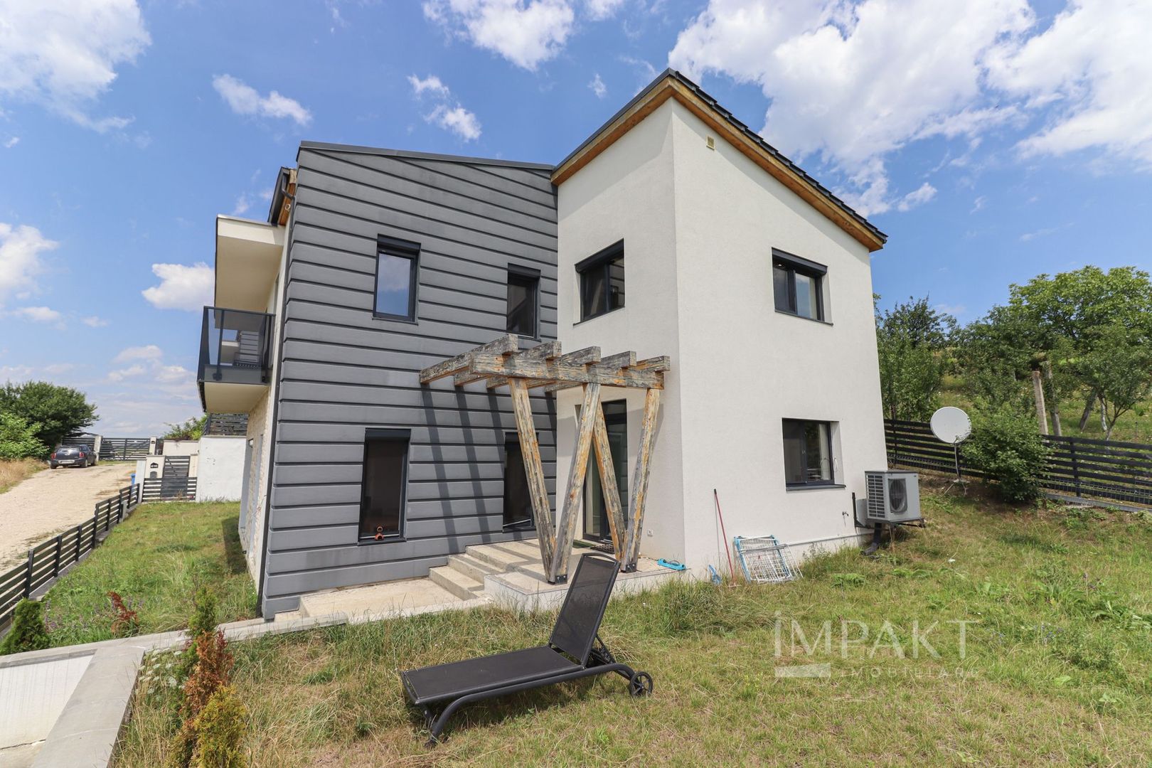 Casa individuala superba, amenajata in stil scandinav Dezmir COMISION 0% - Poză 41