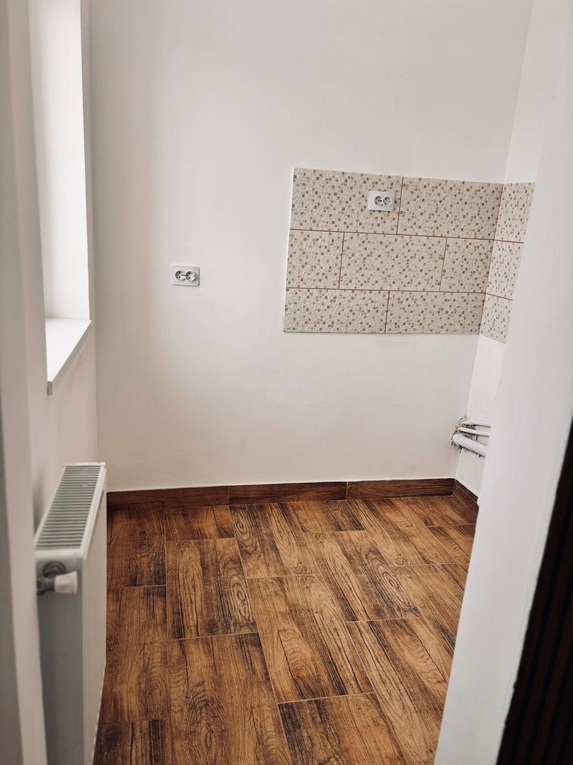 Calea Buziasului | 1 Camera | Recent renovat | Disponibil imediat - Poză 5