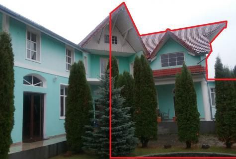 casa Reghin judet Mures - Poză 2