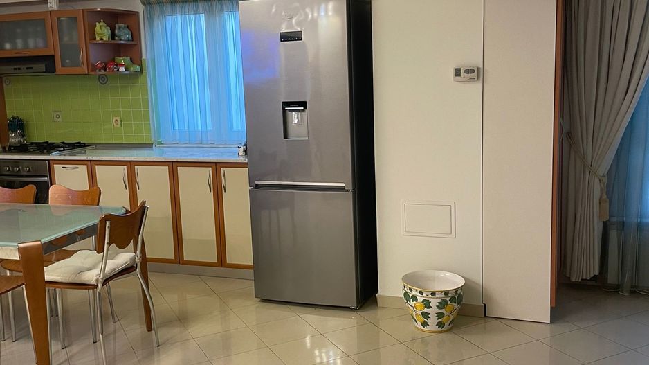 De vanzare Apartament 3 camere Matei Basarab, Calarasi, Central - Poză 9