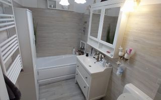 Inchiriere 3 camere mobilat utilat loc parcare - Poză 11