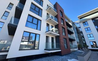 Apartament PREMIUM 3 camere cu GARAJ si boxa - zona Centrala - Poză 13