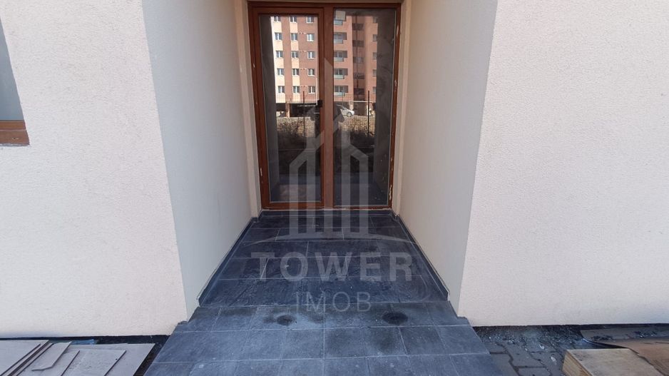 Apartament cu trei camere si gradina proprie - Poză 7