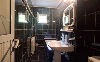 De inchiriat apartament cu 2 camere Micro 14, etaj 1, 350 euro - Poză 11
