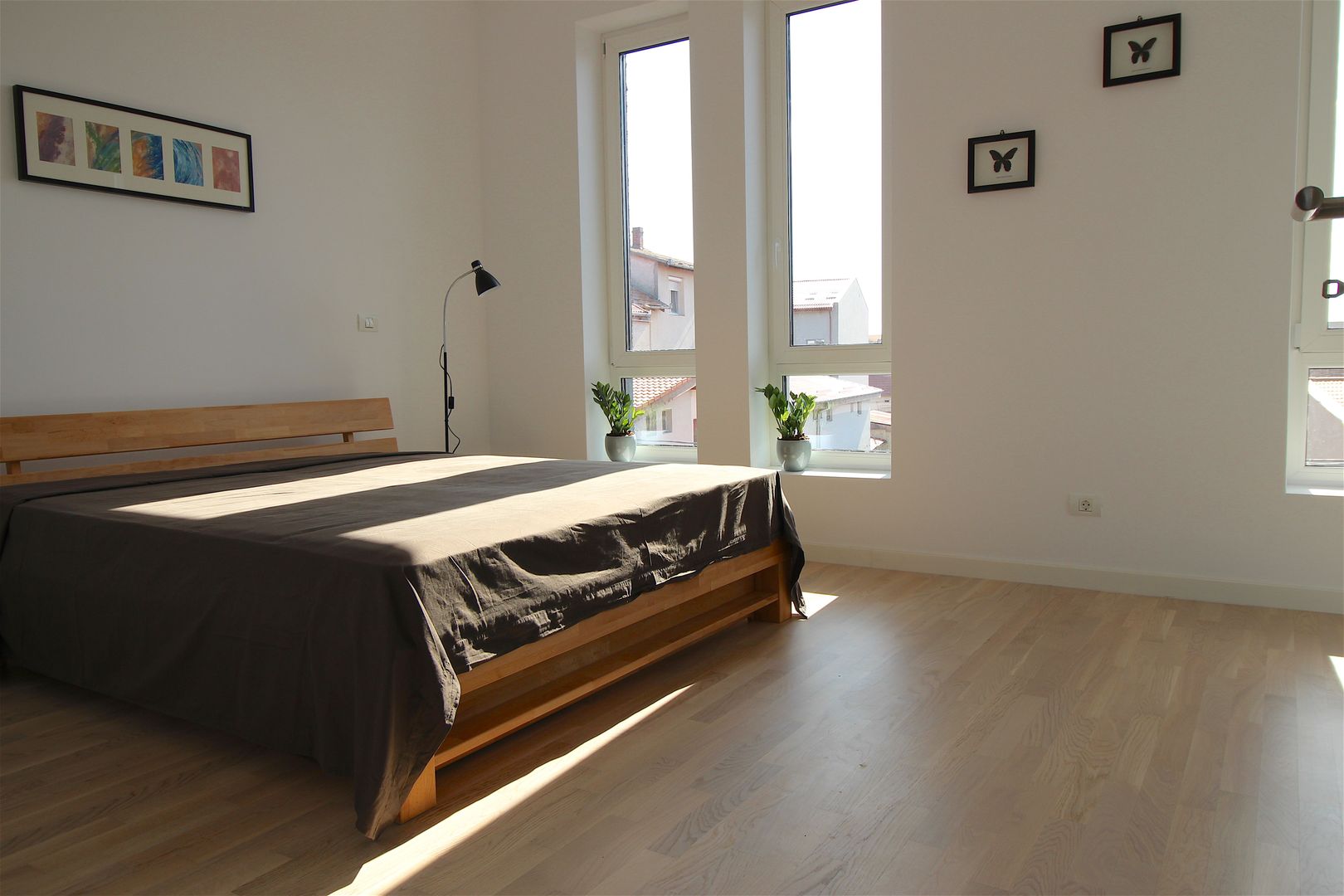 Apartament deosebit cu acces direct din lift - Poză 9