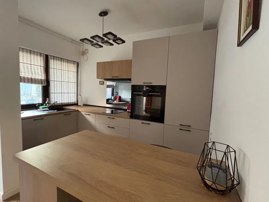 Apartament cochet cu doua camere, zona Muncii - Poză 3