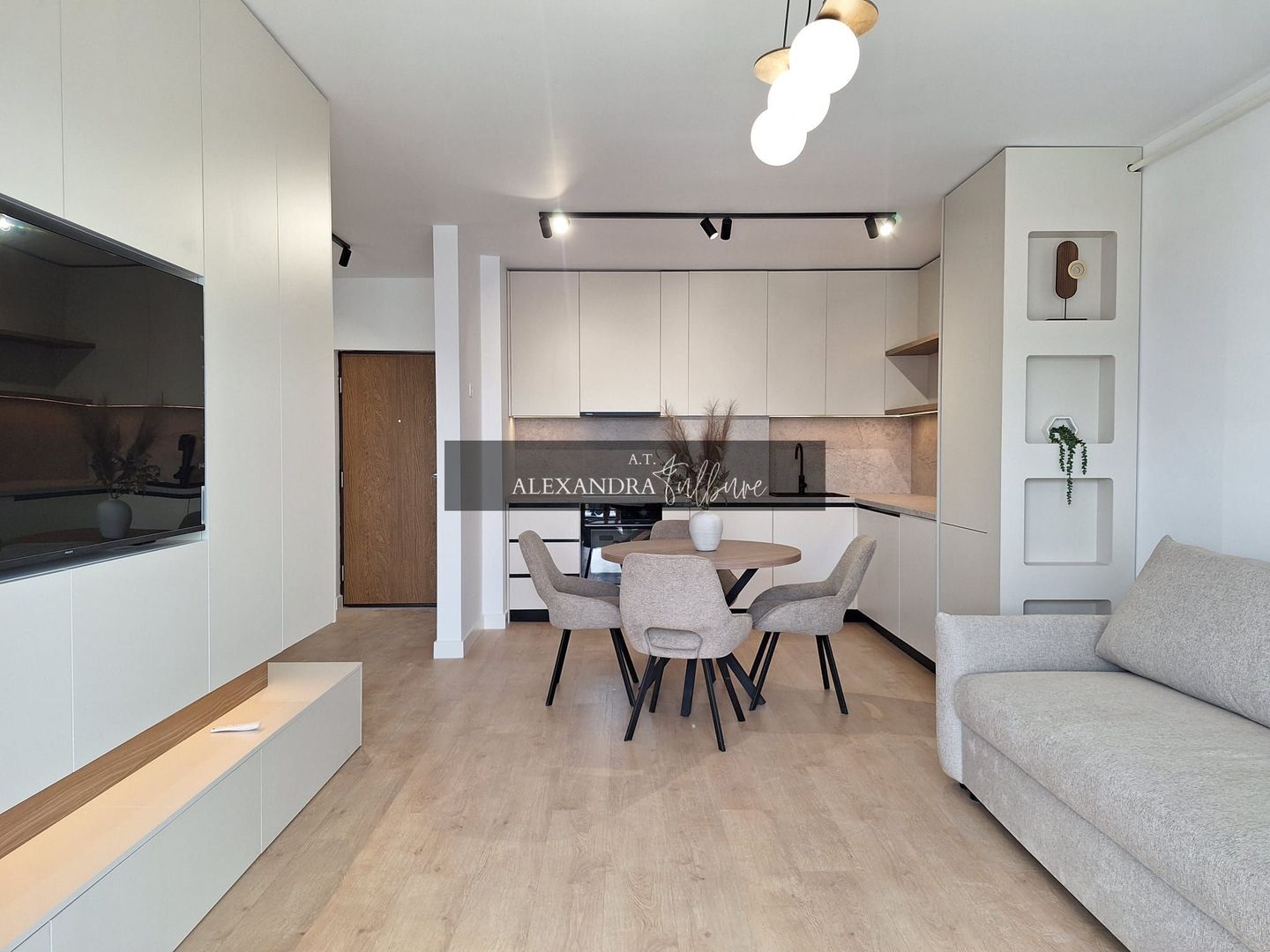 Apartament modern I 2 camere I Ansamblul Eroilor I Floresti - Poză 4