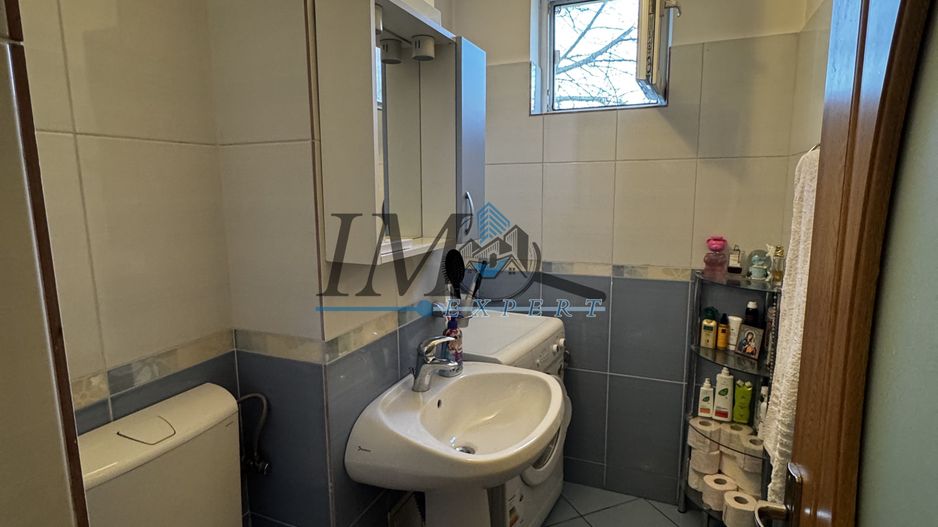 Apartament cu 3 camere de vânzare în Alba Iulia zona Tolstoi - Poză 7