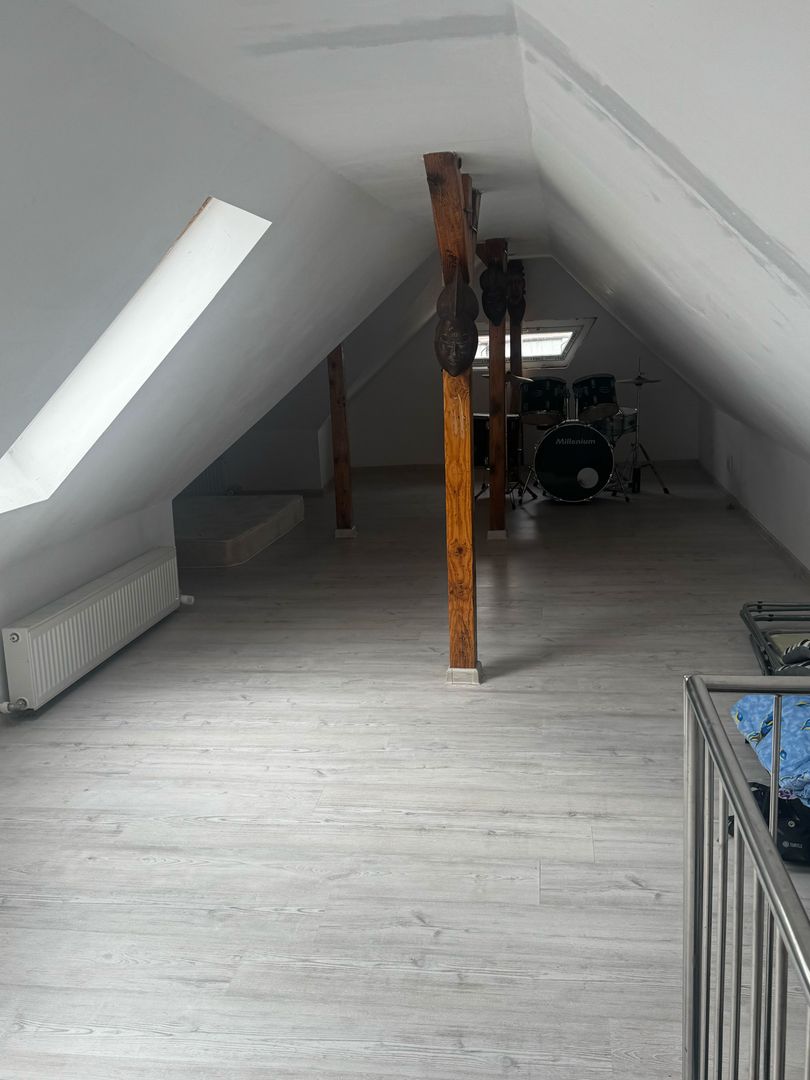 Casa de Vânzare cu lac - Poză 13