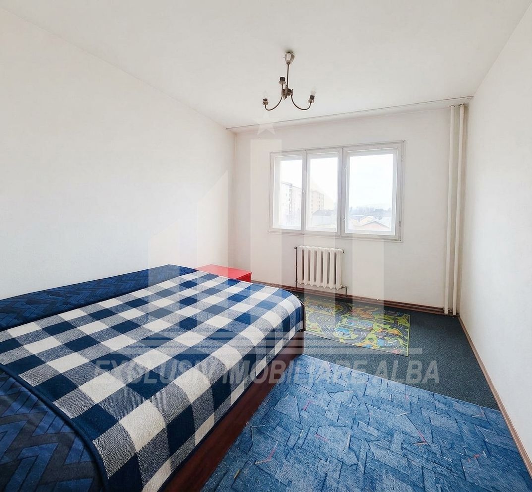 Apartament 3 camere | De vanzare | 65 mp | Cetate - Transilvaniei - Poză 1