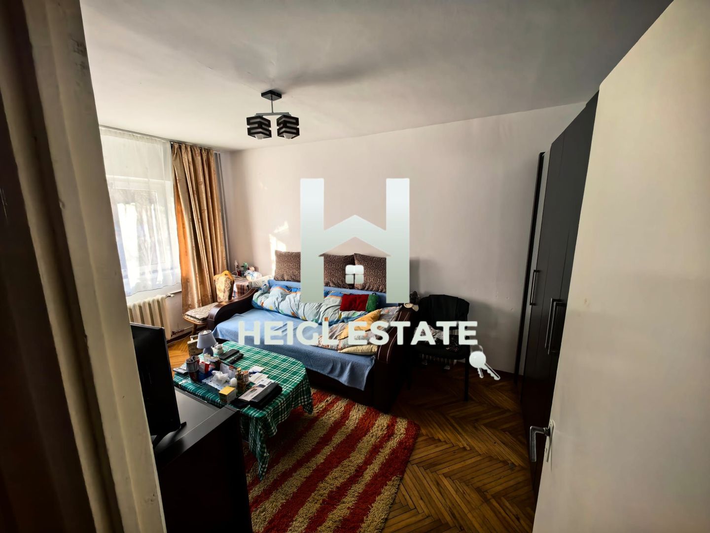 Apartament cu 2 camere + boxa la subsol de vânzare, zona Lipovei - Poză 9