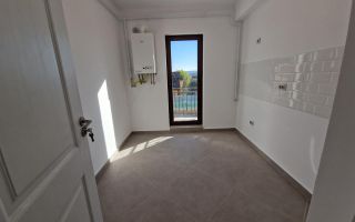 Apartament INTABULAT 2 camere luxcapat CUG zona vile - Poză 4