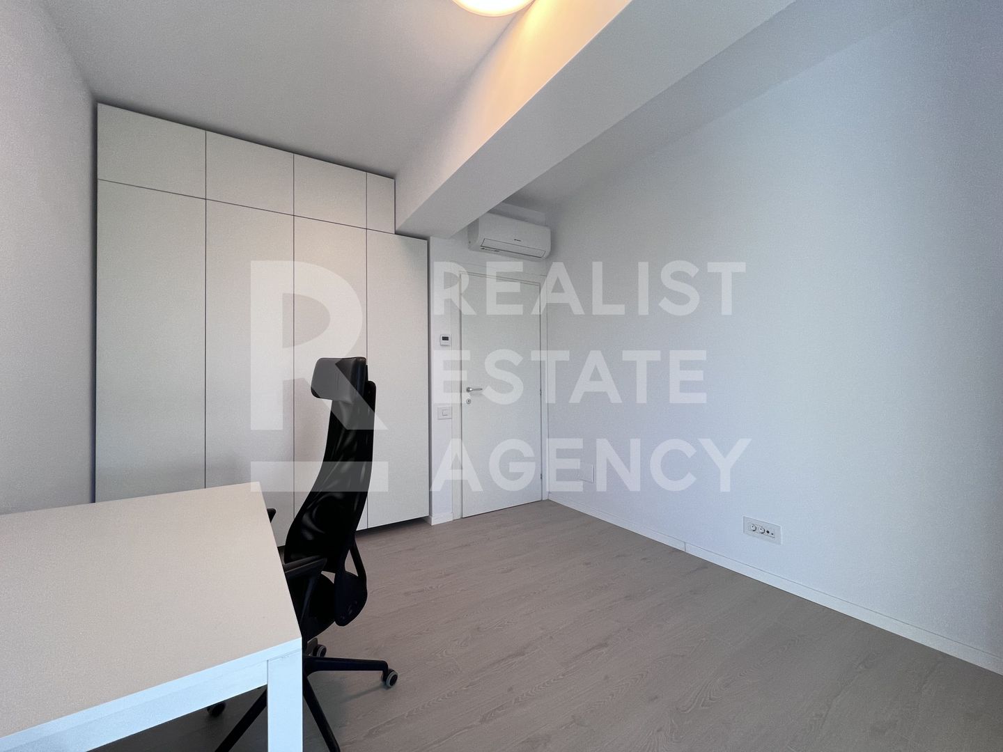 Apartament 4 camere de închiriat, București Noi, la prima chirie! - Poză 13