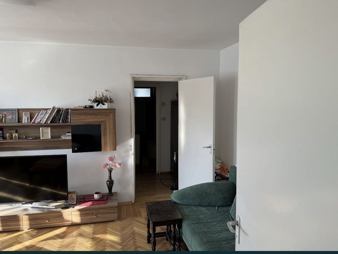 City Prk, ap  2 camere semidecomandat - Poză 1