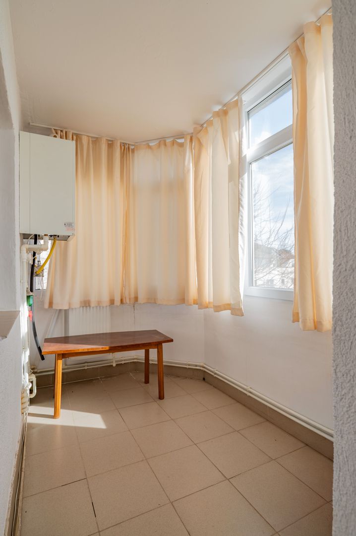 INEL 2 – Dezrobirii – 3 camere decomandate, 2 bai, etaj 3/4, bloc 1987 - Poză 7