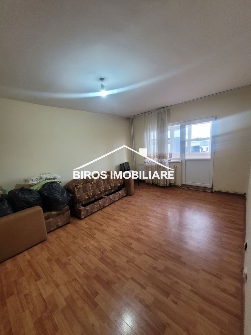 3 camere decomandate, 2/4, CT Rovine - Poză 1