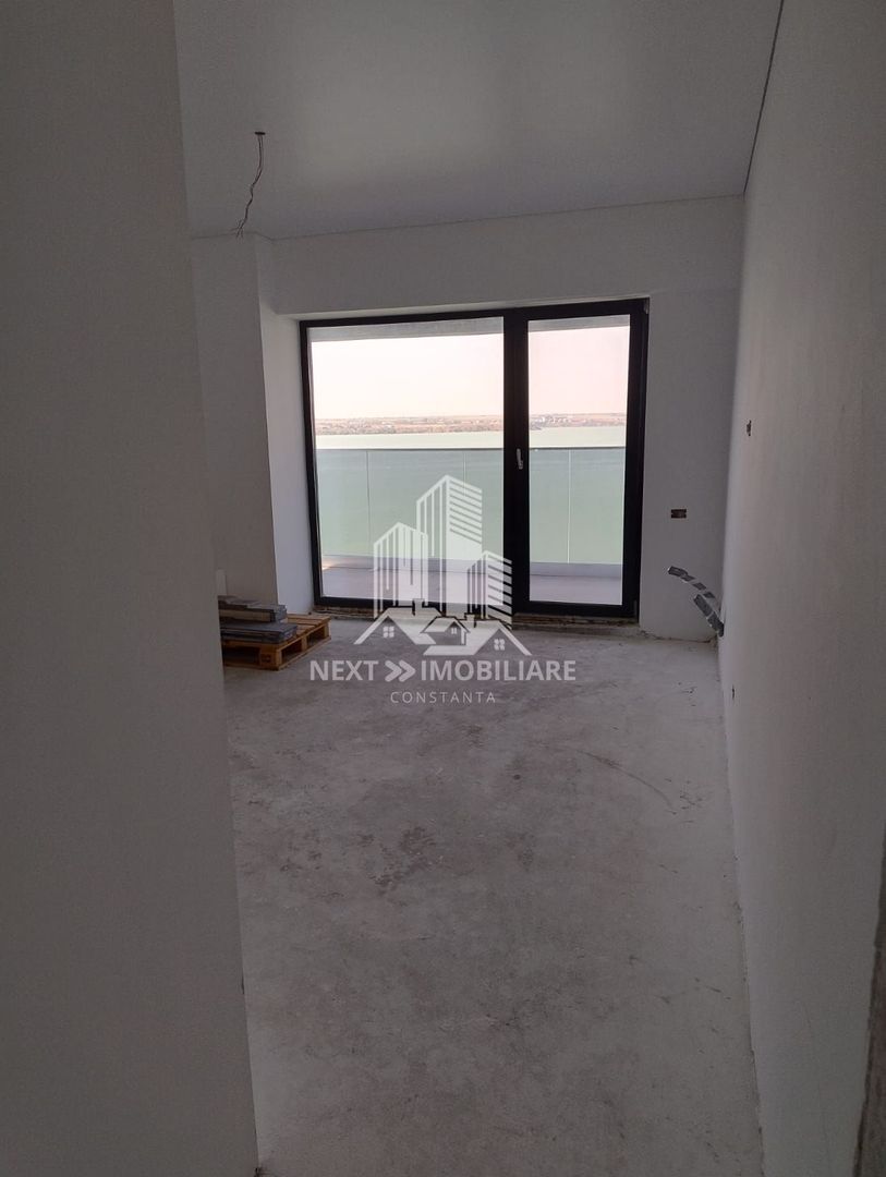 Apartament 2 cam, Mamaia zona Rex, la alb, vedere lac - Poză 3