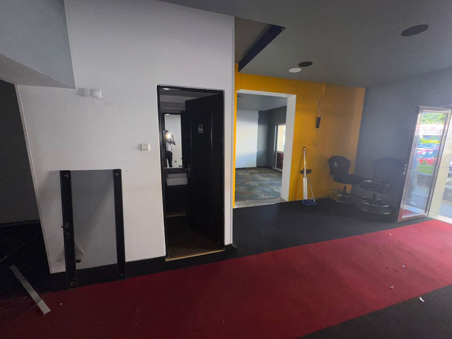 Spatiu Comercial Bragadiru | Stradal | Centru - Primarie - Poză 9