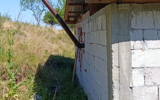 Casă la gri de vânzare – Central, 2800 mp teren - Poză 12