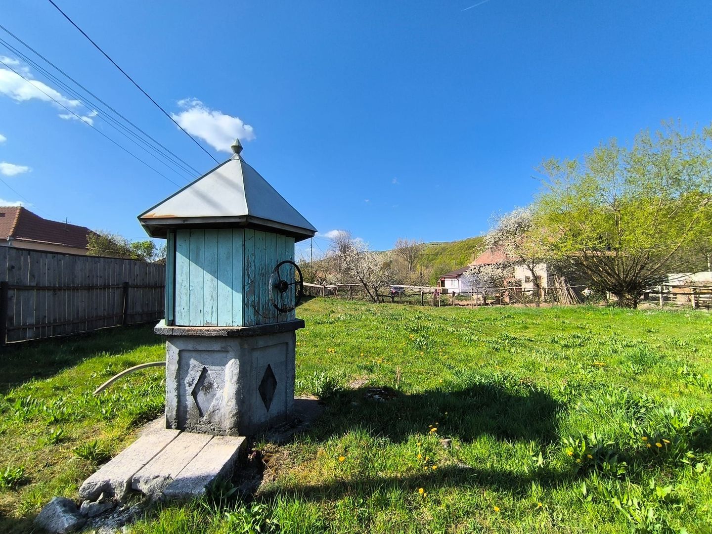 Casa cu sura de vanzare Valea Draganului - Poză 6