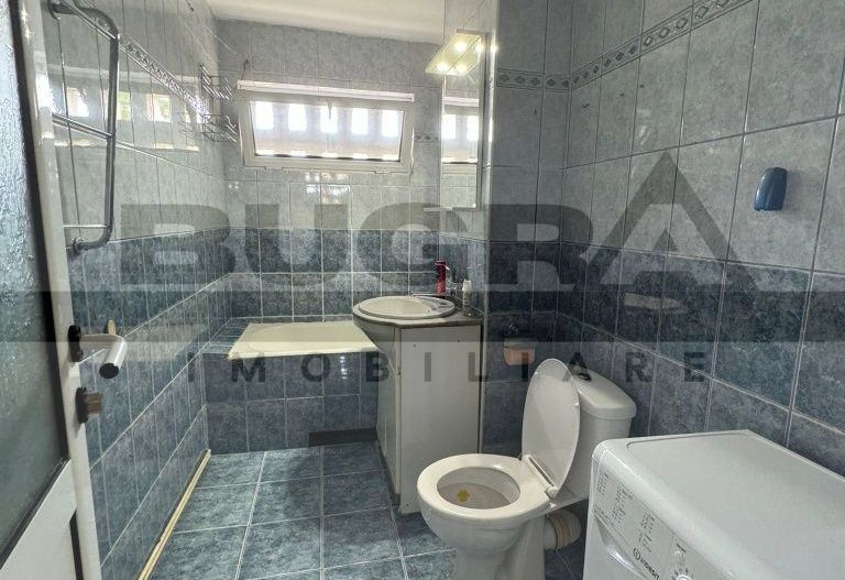 Apartament de 3 camere, decomandat, 70mp, zona strazii Parang - Poză 8