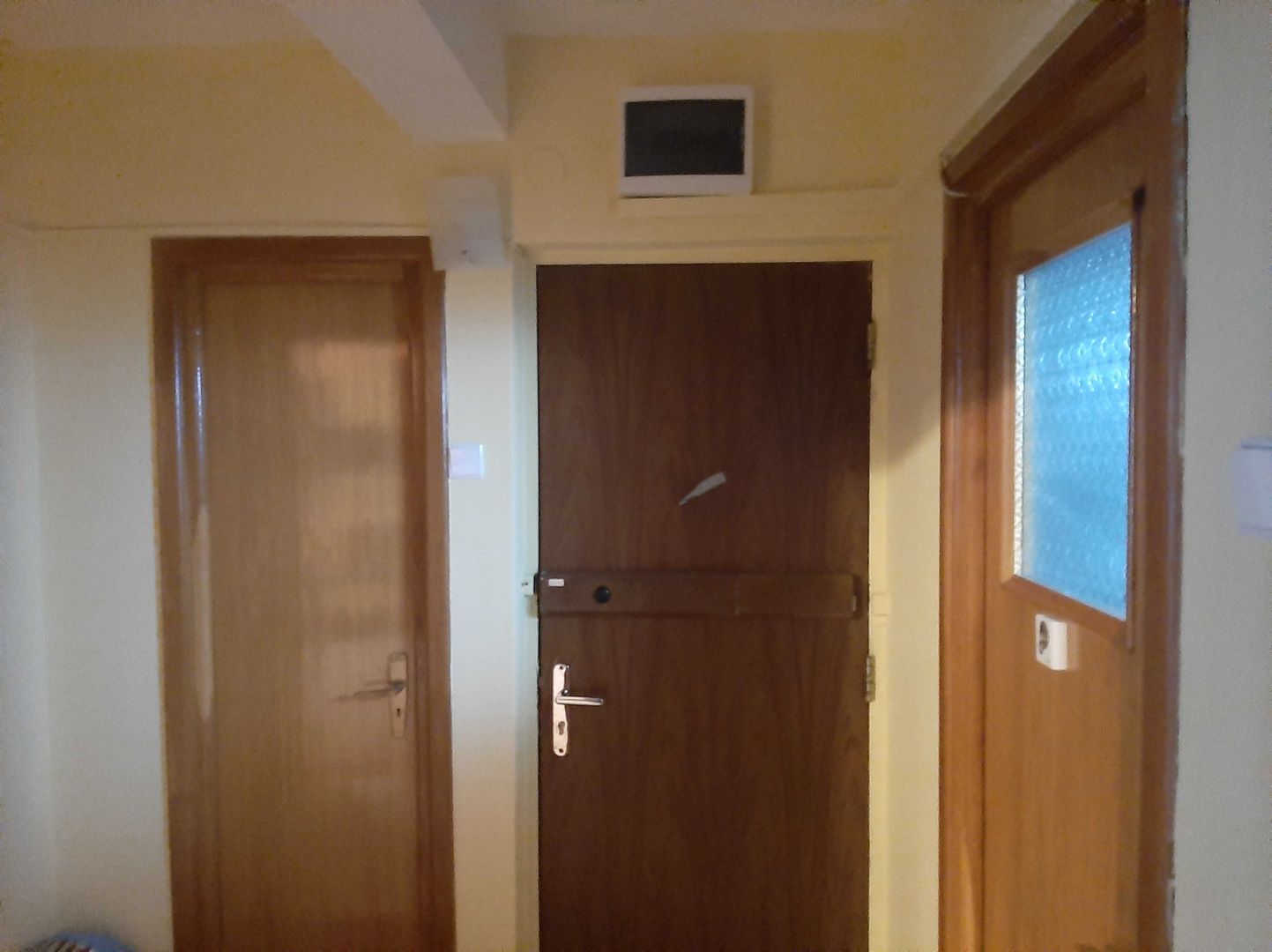 Apartament 2 camere decomandat metrou Eroii Revolutiei - Poză 5