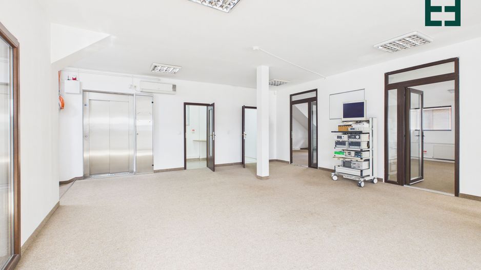 De Închiriat - Spațiu birouri 5 camere - Zonă Centrală - Timișoara - Poză 2